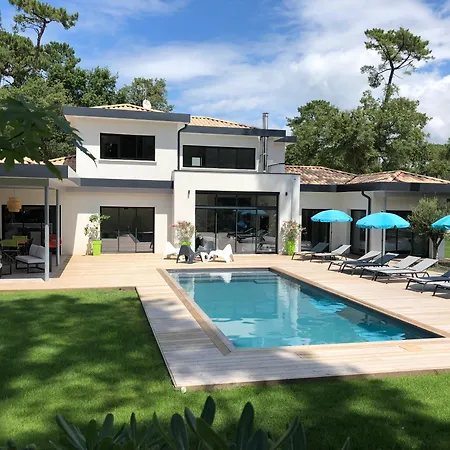 וילה Oasis Climatisee Avec Piscine Chauffee A Hossegor סורטס הוסגור