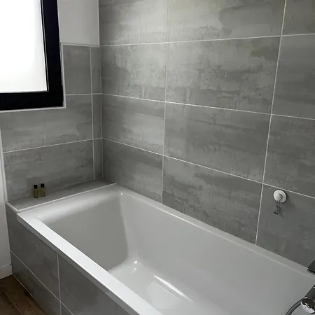 וילה Oasis Climatisee Avec Piscine Chauffee A Hossegor סורטס הוסגור