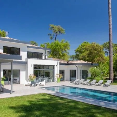 Villa Oasis Climatisée Avec Piscine Chauffée à Hossegor Soorts-Hossegor