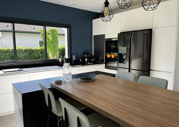 Villa Oasis Climatisée Avec Piscine Chauffée à Hossegor *